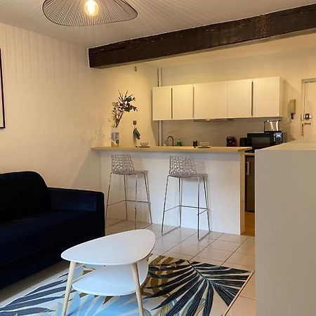Appartement Le Soleil d'Or à Chartres Extérieur photo